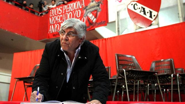 el coctel explosivo de independiente pone a moyano en tiempo de descuento