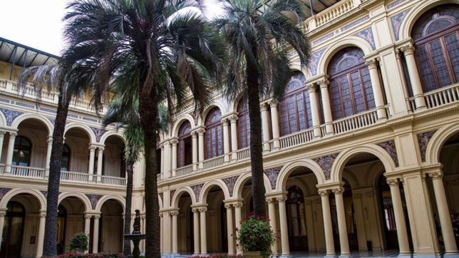 fin de ciclo en la casa rosada: caras largas, mudanzas, faltazos y herencia de andamios