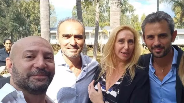 ¡Selfie! Diego Spagnuolo, Lule Menem, Karina Milei y Martín Menem.