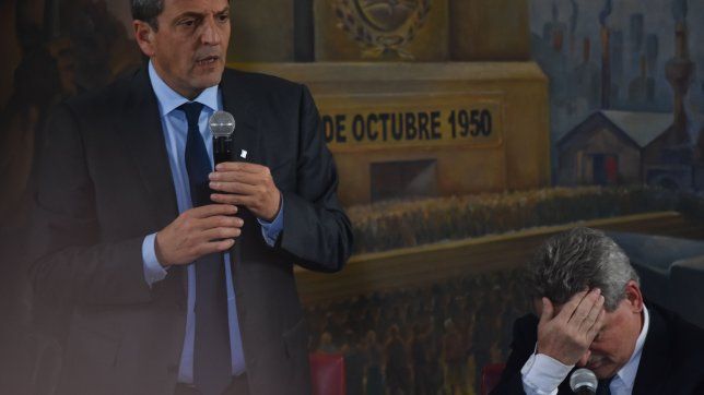 Sergio Massa y Agustín Rossi en la CGT. FOTO: Pablo Cuarterolo.