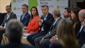 Macri se pega a la estrella PRO: caminará la campaña con Vidal