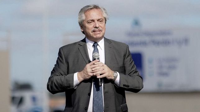 por recomendacion medica, fernandez suspendio su viaje a corrientes