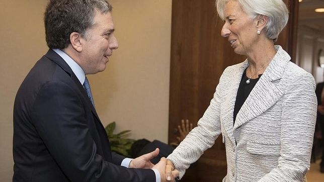 dujovne logro aval del fmi para vender dolares y bajarle la tension al mercado