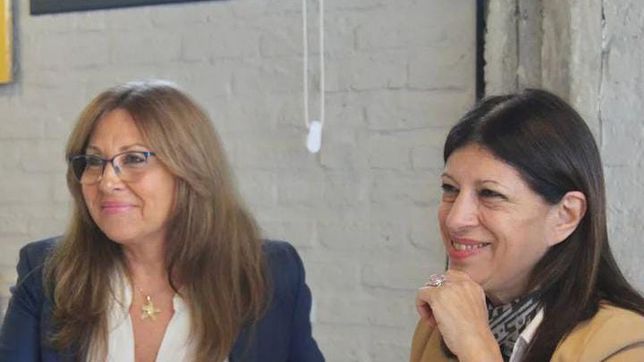 exfuncionaria de omar perotti rompe el molde y se muestra con clara garcia