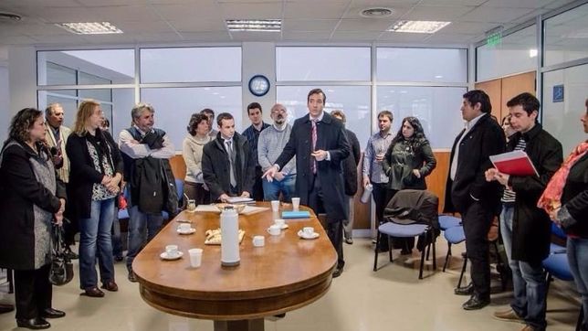 en el sur piden la renuncia de aranguren y critican el acuerdo tarifario de gas