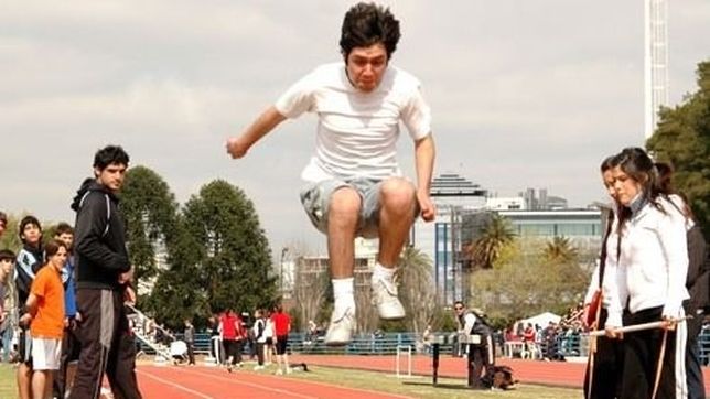 la ciudad descubrira la piedra fundacional de la villa olimpica