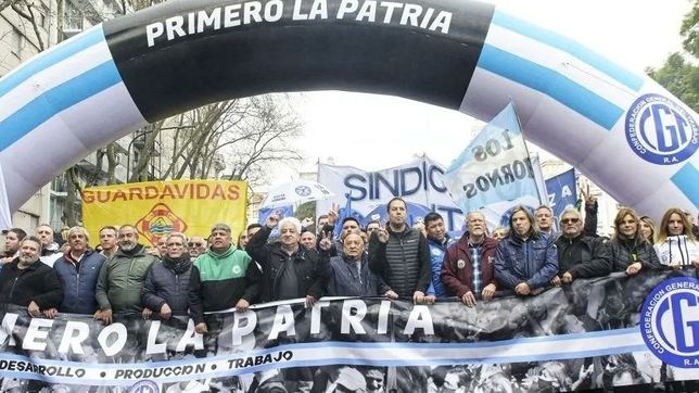 presion desde abajo: las regionales cegetistas tambien apuntan al gobierno