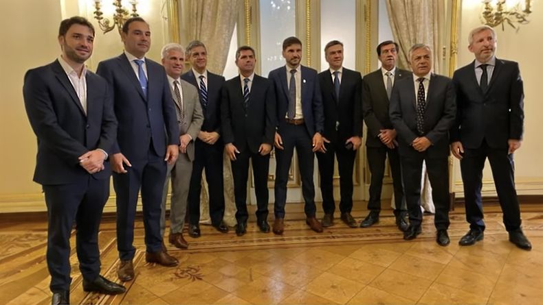 Los gobernadores de Juntos por el Cambio y el peronismo no kirchnerista rechazarán cualquier convocatoria que venga de parte de Axel Kicillof.