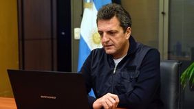 Massa cita a los jefes de bloque para acordar el funcionamiento de Diputados