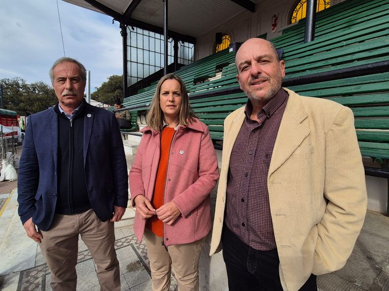 La presidenta de Federación Agraria, Andrea Sarnari ,y los vices, Claudio Angeleri y Luis Volando, llevaron sus reclamos a Javier Milei.