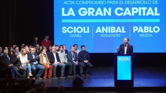 bruera saca su disfraz ultra k para mendigar los votos de saintout
