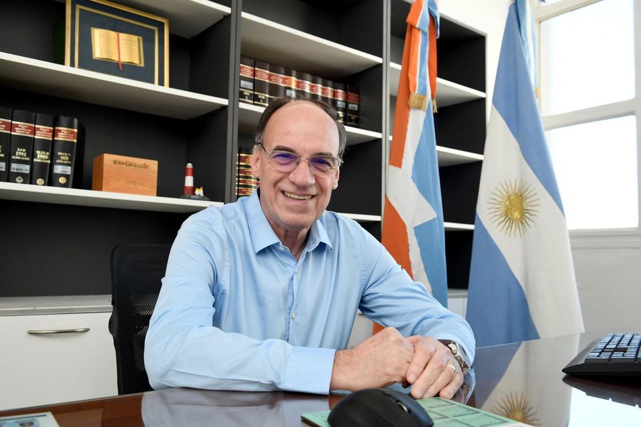 Pablo Blanco busca la reelección bajo el sello de Provincias Unidas.