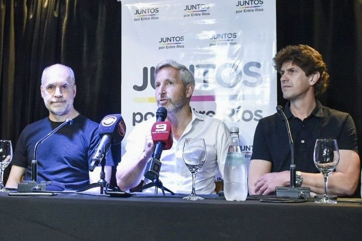 Horacio Rodríguez Larreta en Entre Ríos Horacio Rodríguez Larreta Martín Lousteau Rogelio Frigerio
