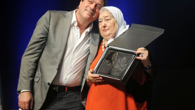 Hebe de Bonafini: “piquete y cacerola, la lucha es una sola, la de los fachos”