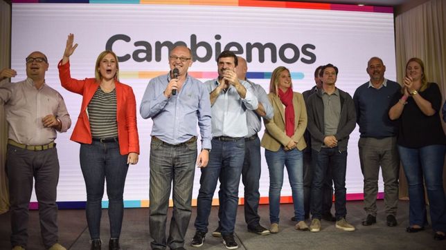 cambiemos revirtio el resultado y pinto de amarillo a santa fe