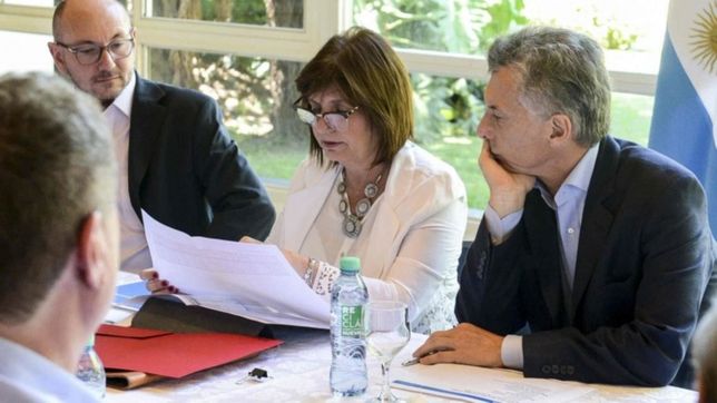 el gobierno apunta a la caja de las organizaciones sociales