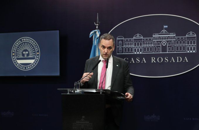 Manuel Adorni