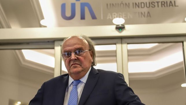 honestidad brutal: ?estamos desesperados por los dolares?, reconoce de mendiguren