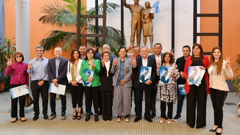 Osvaldo Jaldo reunido con el Pj de Tucumán este lunes. 