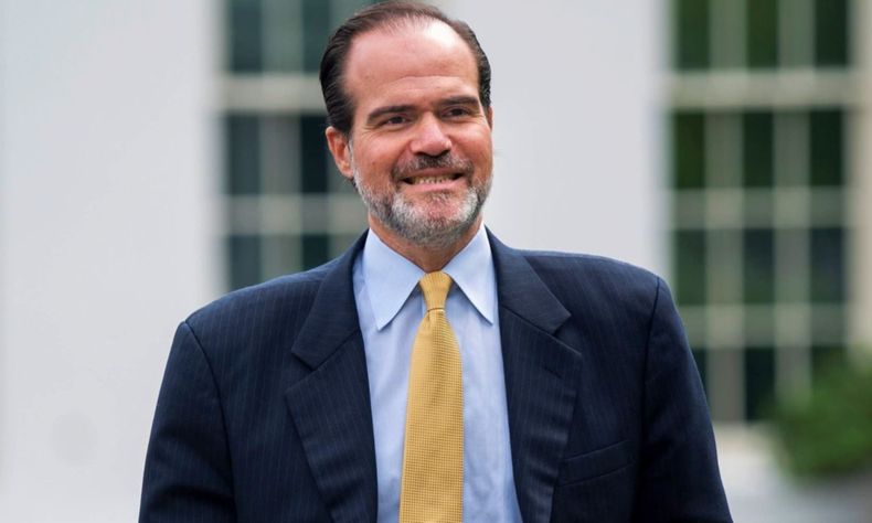Alfil clave de Donald Trump afirma que la Justicia de EE.UU investigará a  Javier Milei por la criptoestafa