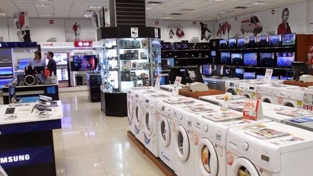 las ventas minoristas bonaerenses arrancaron 2017 con una caida del 3,5%