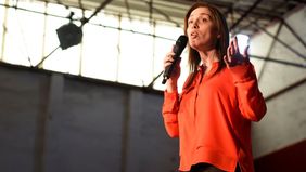 Vidal reaparece y se diferencia de Macri: va a la cumbre pyme de industriales