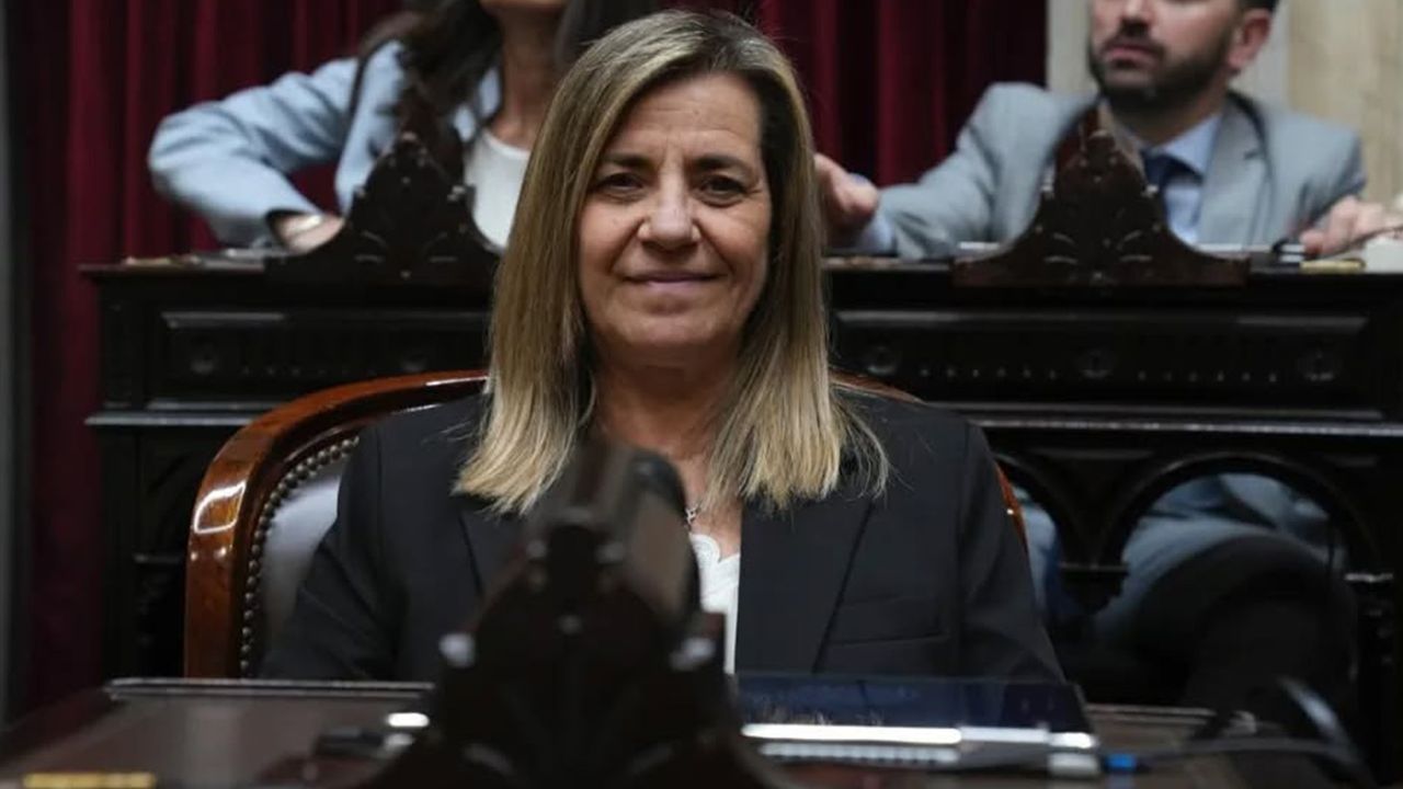 Marcela Antola, diputada por Entre Ríos por la Unión Cívica Radical (UCR). Integra el bloque Democracia por siempre. Clave para sostener el veto a jubilaciones.&nbsp;