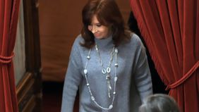 Vicentin: mientras Fernández recula, CFK inicia juicio político en el Senado