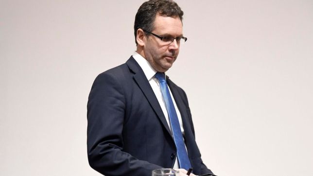 sandleris prende la maquinita y calienta la inflacion para el debut de fernandez