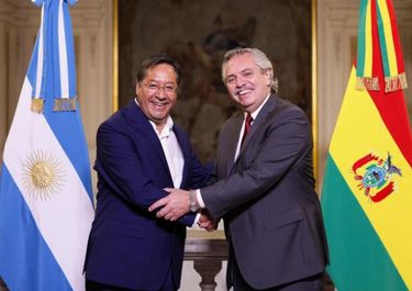 Fernández y las cumbres bilaterales, energía para tomar vuelo regional