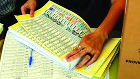 En Santa Fe se vota con boleta única papel desde 2011. En Santa Fe se vota con boleta única papel desde 2011.