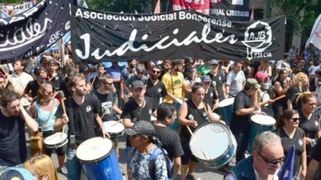 acusando a vidal de negarse a dialogar, judiciales bonaerenses vuelven al paro