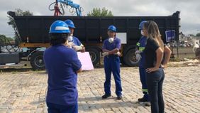 Frente a la pandemia, Aysa distribuye agua potable en el Delta