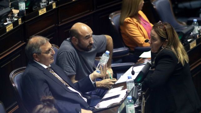 el portazo en el fdt reaviva la discusion por la figura de interbloques