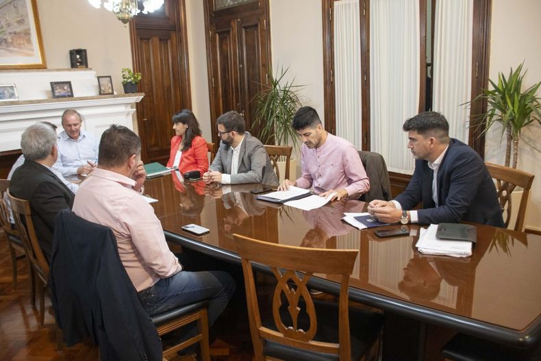 De Rivas se reunió con concejales de Río Cuarto para definir un proyecto de Ficha Limpia.