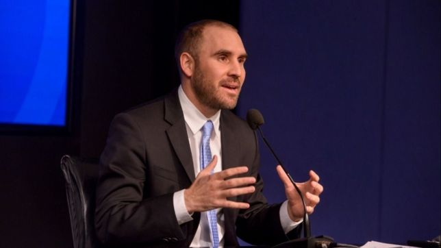 tranquilizar la economia, la prioridad del presupuesto marca guzman