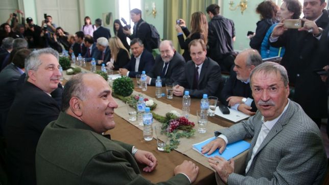 las provincias esperaban el recorte del fondo sojero, el ajuste aceptable