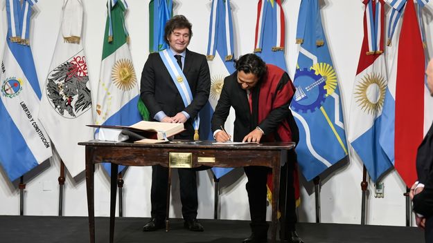 Javier Milei junto a Gustavo Sáenz.