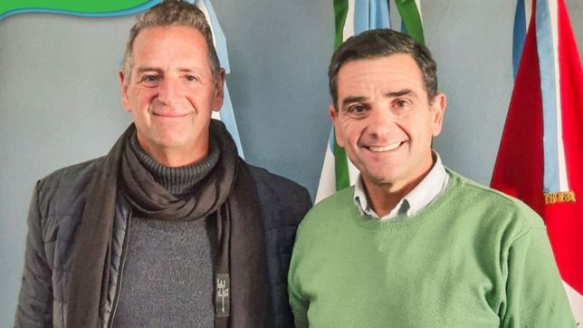 el armado libertario agita influencers, pero ya camina gremios y municipios