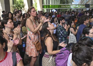 Marchas en apoyo al Conicet. (FOTO: Telam).