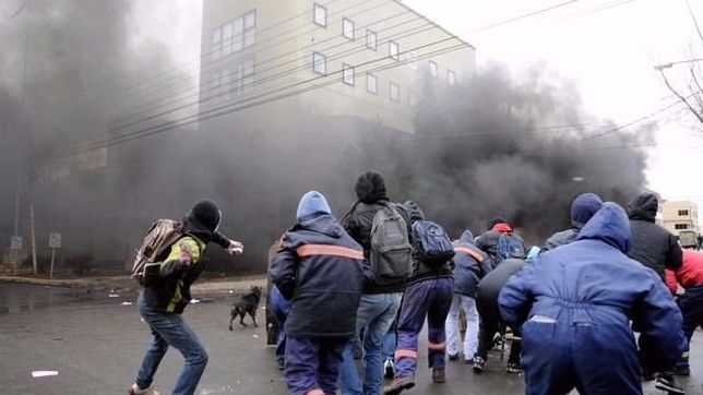 santa cruz: serios incidentes cuando se aprobaba endeudamiento