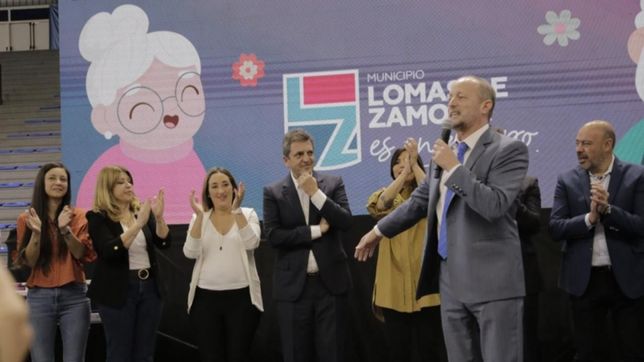 en lomas de zamora, insaurralde y massa lideraron un acto por el dia del jubilado