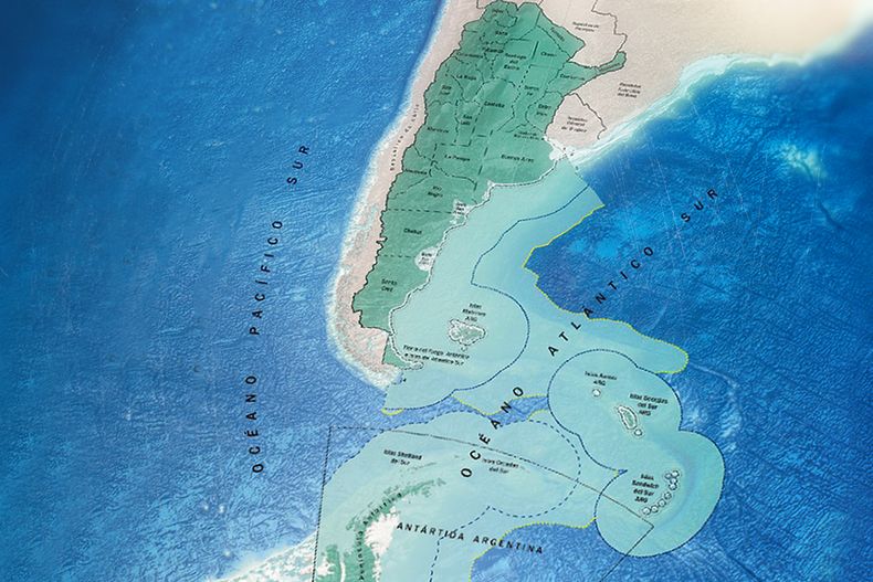 El extenso litoral marítimo argentino es un tesoro de riquezas económicas y geopolíticas. 