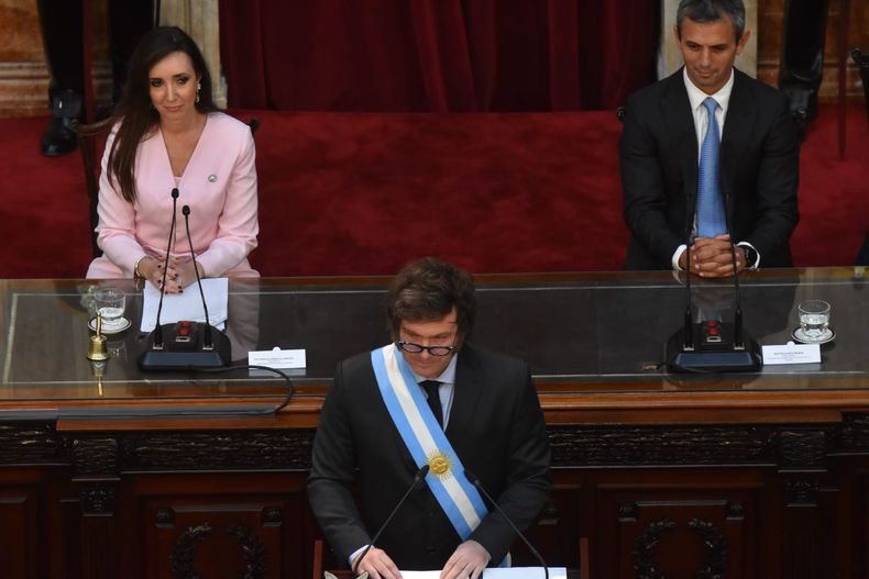Javier Milei en la aperturra de sesiones en el. Congreso