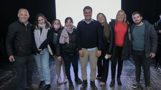 la ucr del conurbano prefiere manes conocido que morales por posicionar