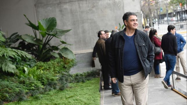 jorge macri emerge como jefe de la oposicion en buenos aires