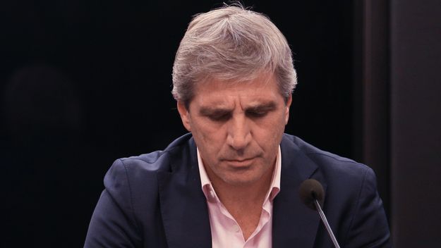 Toto Caputo y el plan de ajuste