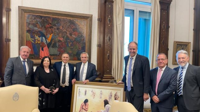 el lobby evangelico en la casa rosada renueva el superclasico con la iglesia