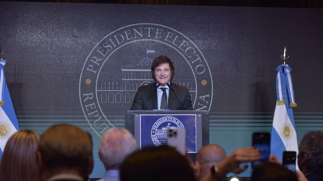 milei condiciona la transicion: reunion con fernandez, solo en territorio neutral
