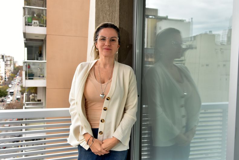 Carolina Piparo: La pelea es entre Kicillof y yo; Grindetti no retiene ni  sus propios votos
